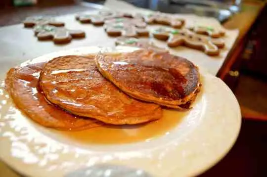 Gingerbread Protein Pancakes