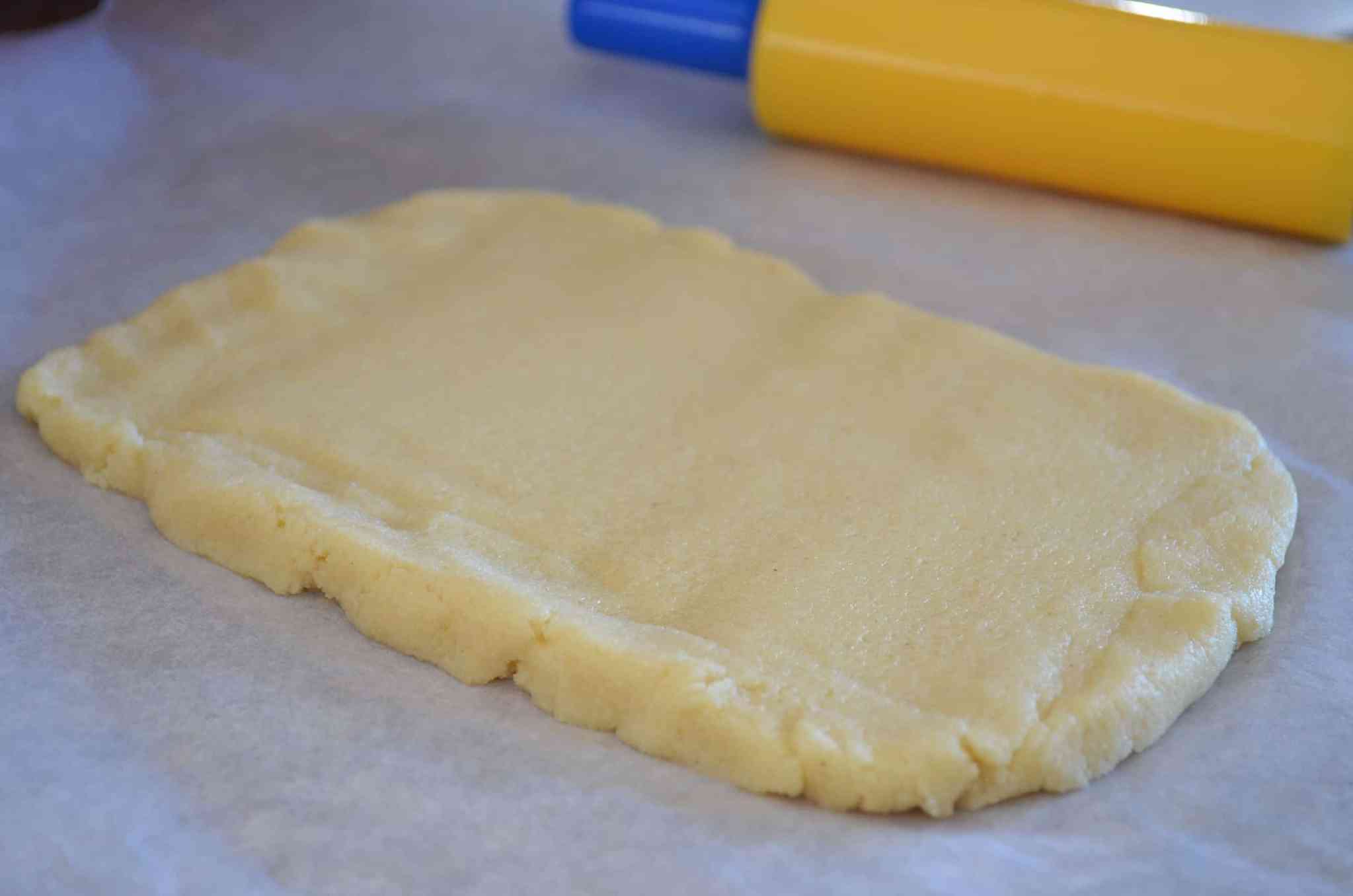 Cinnabon Keto Cookies w/ Cream Cheese Frosting Mouthwatering Motivation