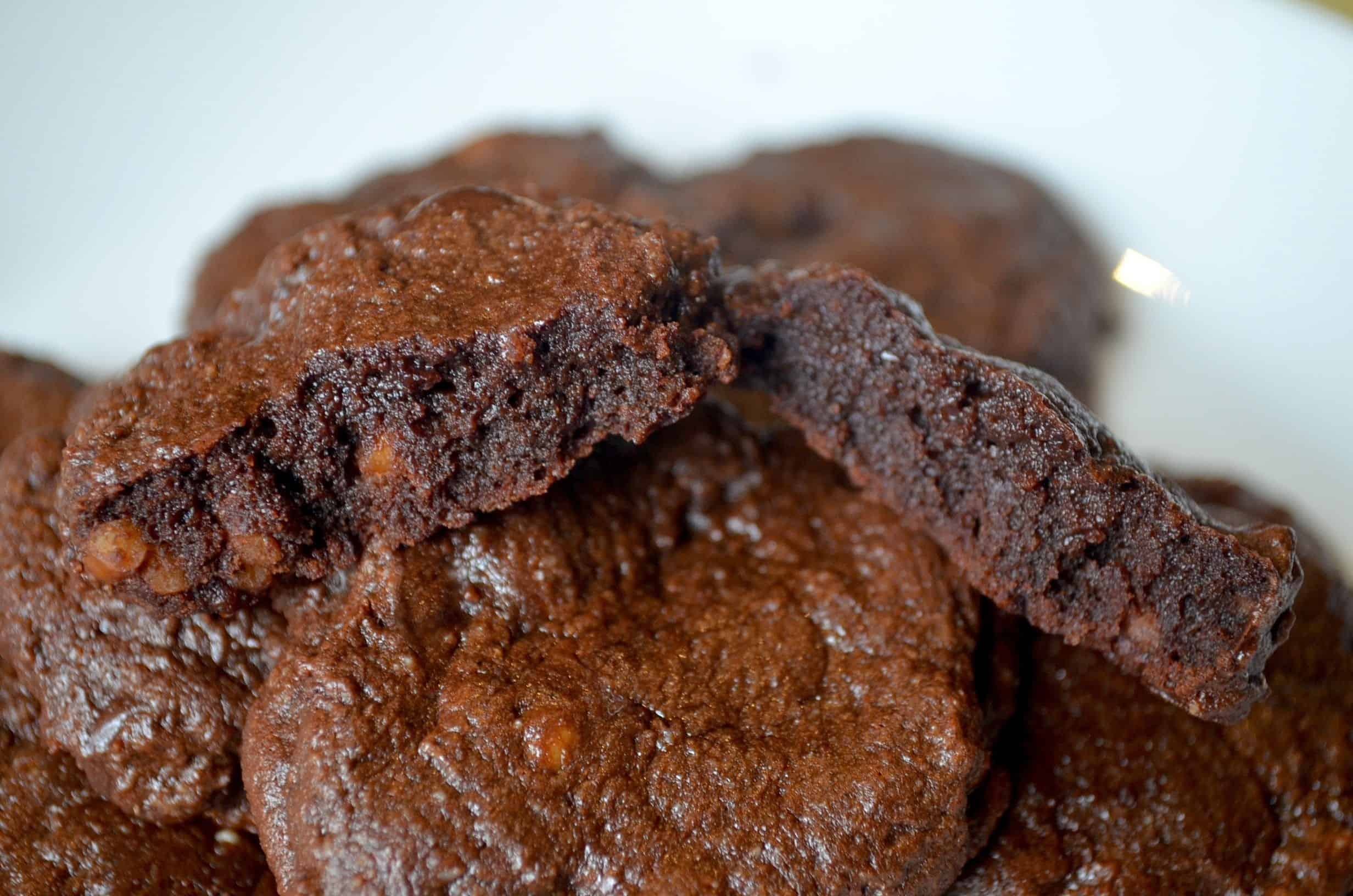 Fudgey Keto Brownie Cookies