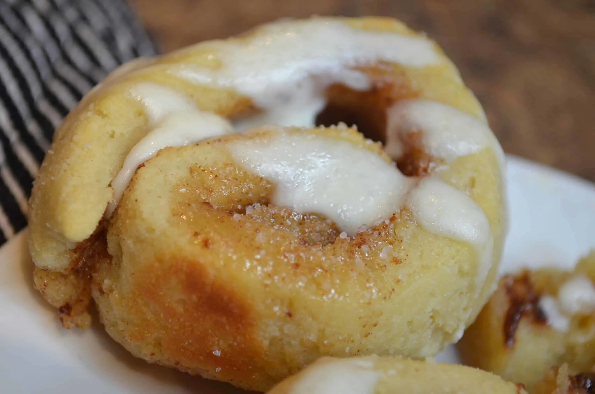 Keto cinnamon rolls with cream cheese frosting