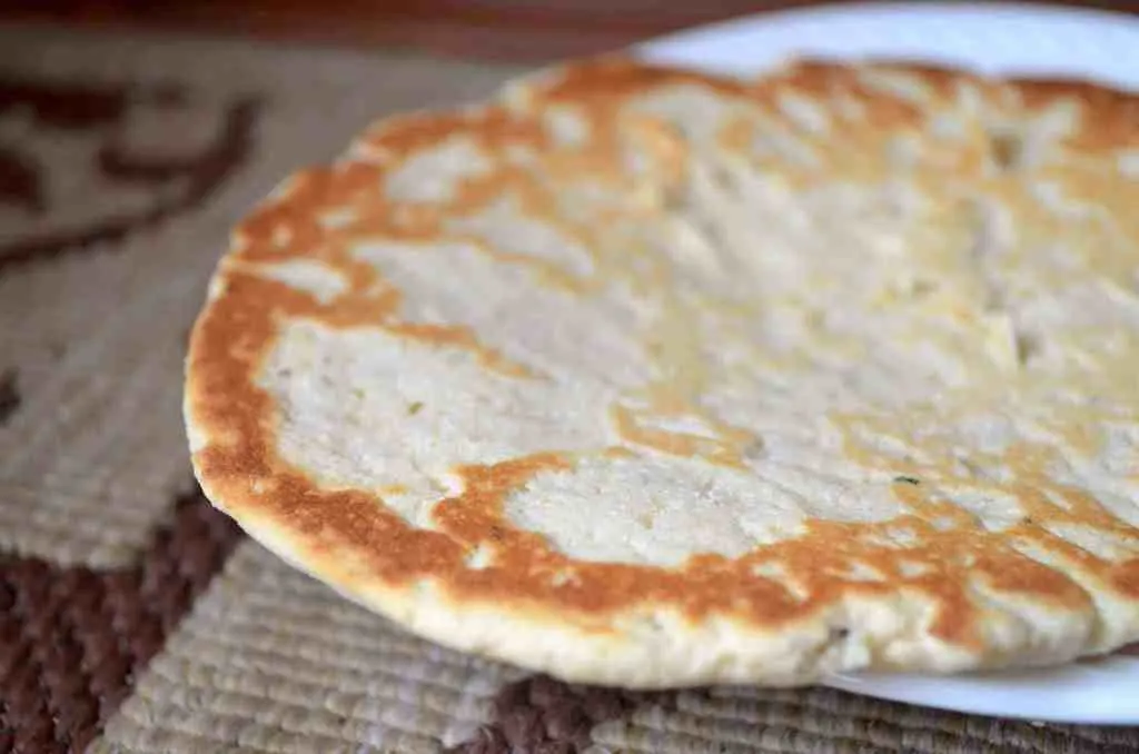 The Amazing 8 Min Low-Carb Flat Bread