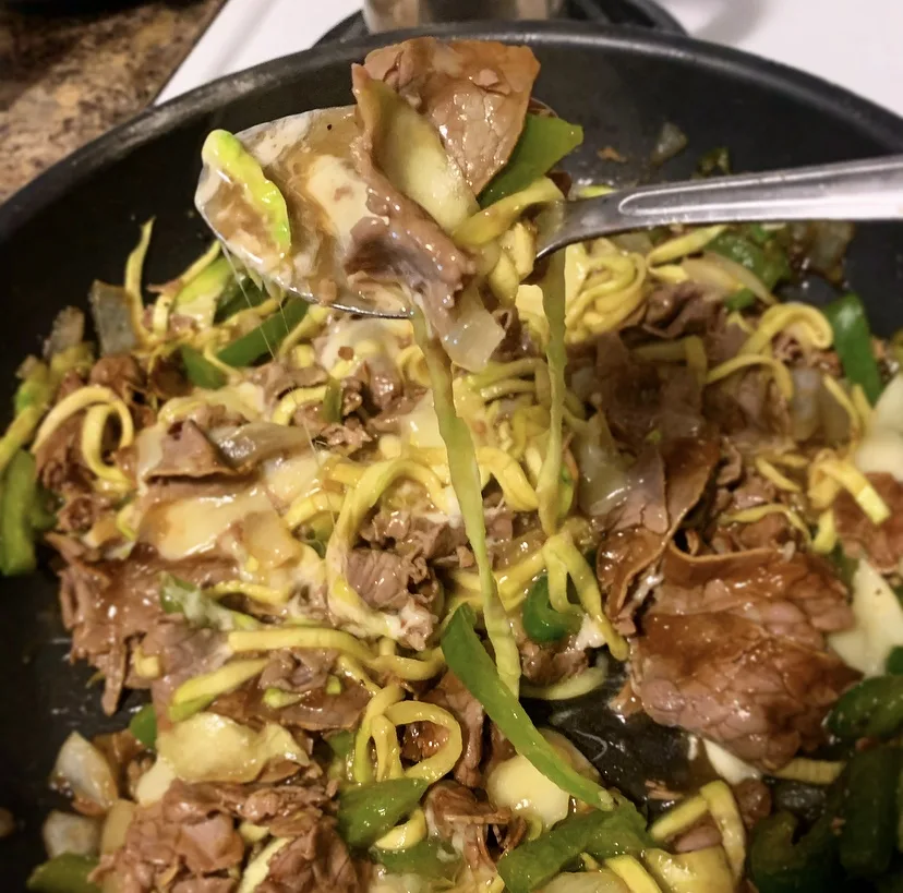 low-carb philly cheesesteak stir-fry