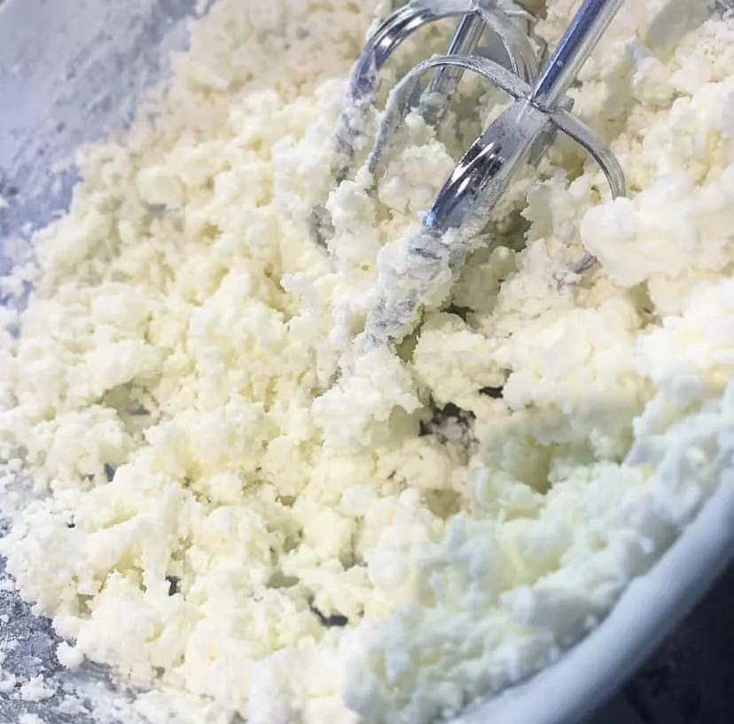 cream cheese and peppermint