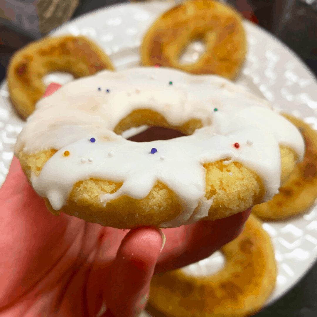 keto glazed donuts
