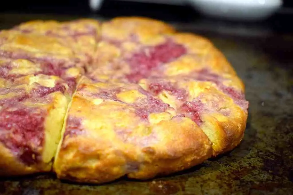 keto raspberry almond scones