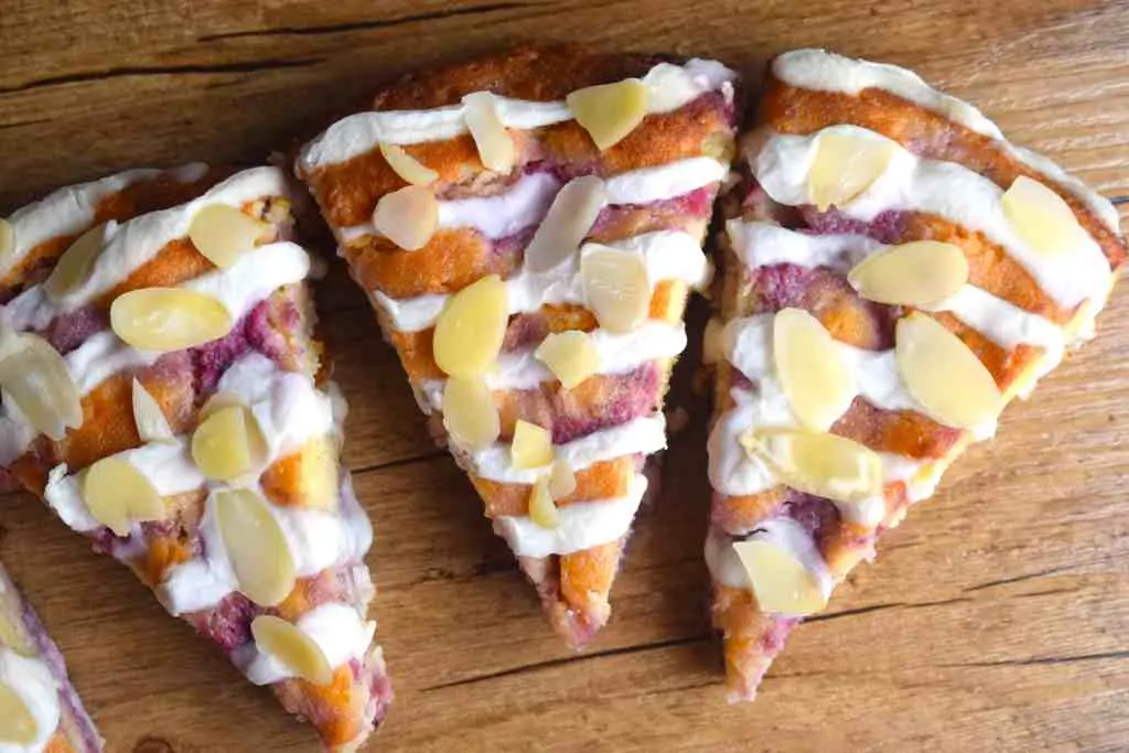 keto raspberry almond scones