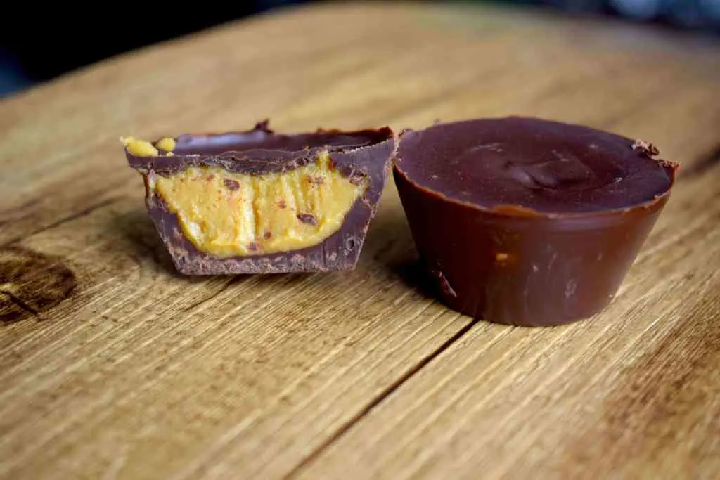 low carb chocolate caramel cups