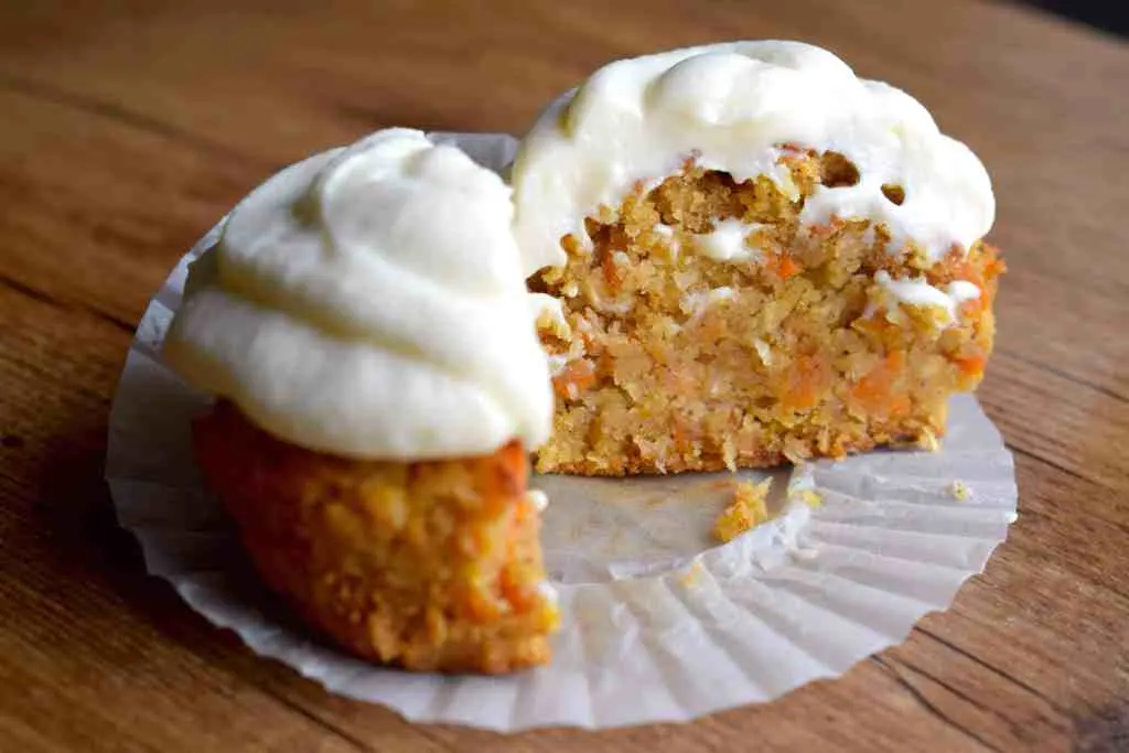 keto carrot cupcakes