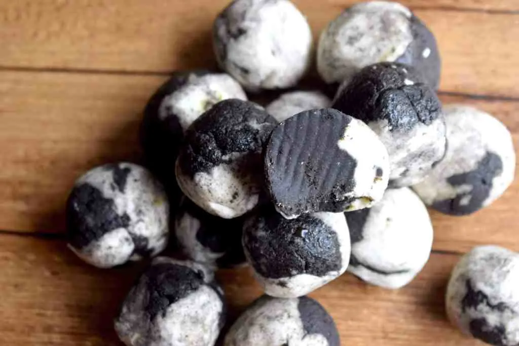 keto oreo balls