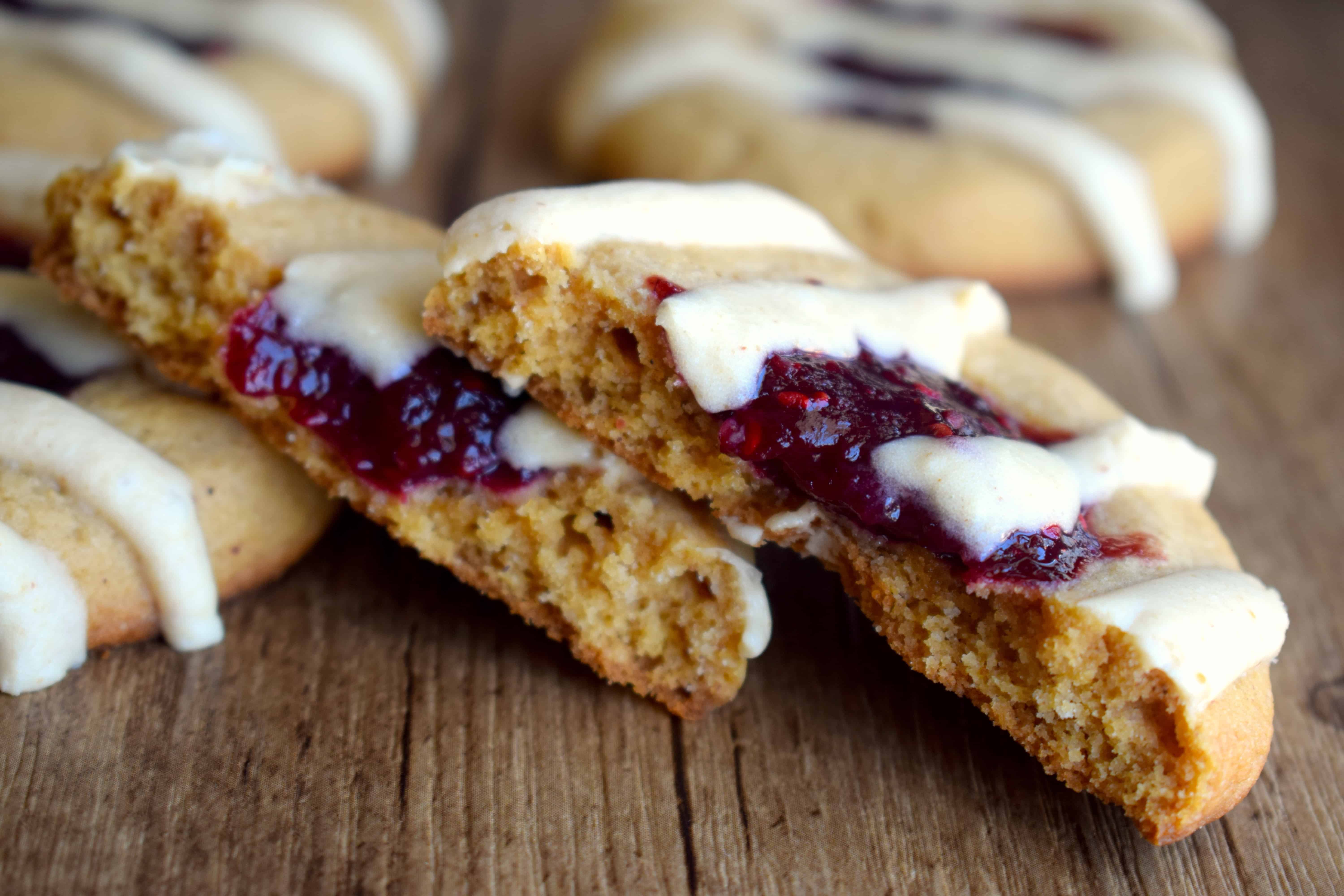 keto peanut butter and jelly cookies