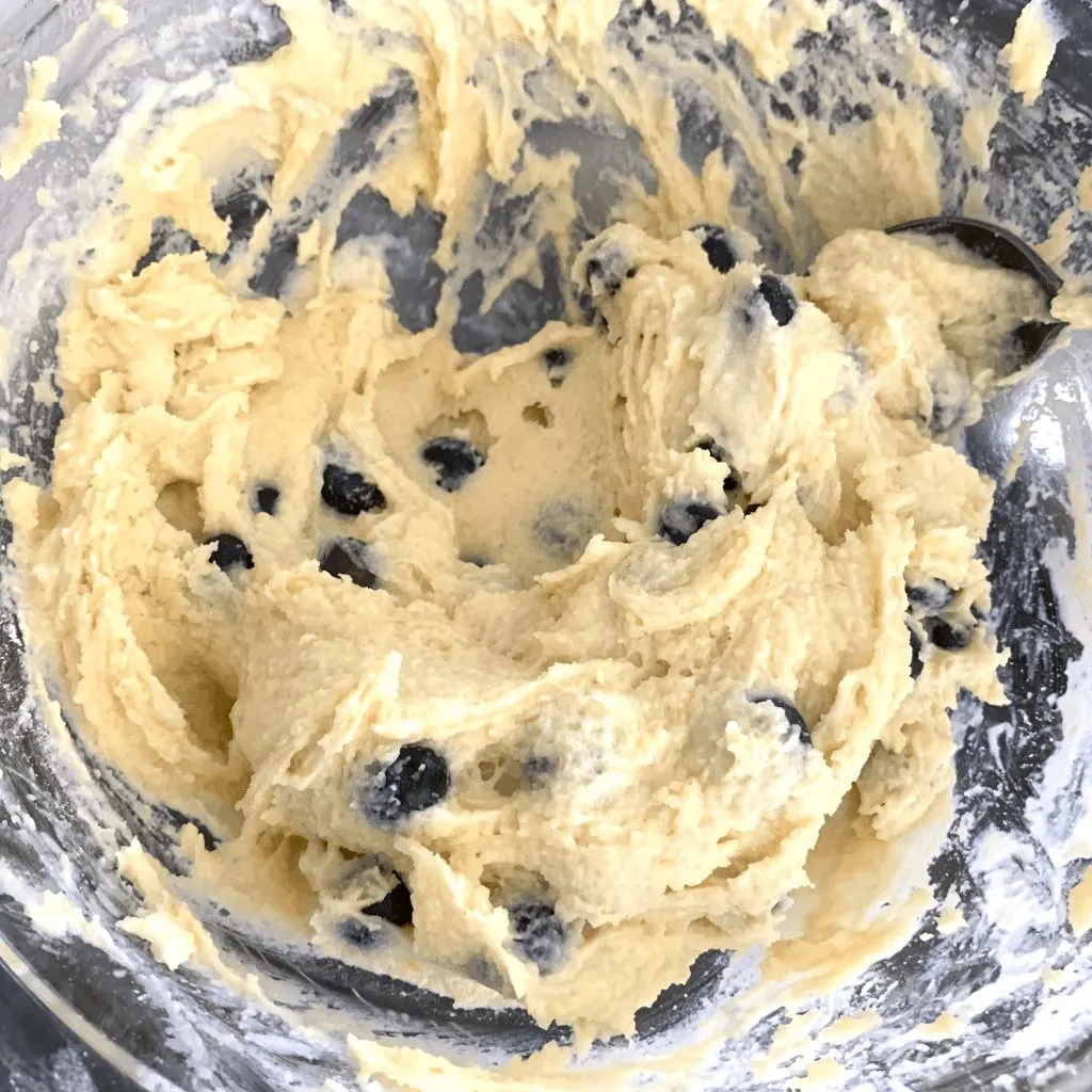 keto blueberry muffin batter