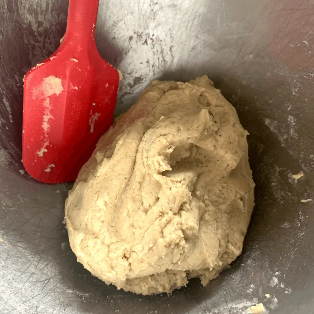 keto cinnamon roll dough ball