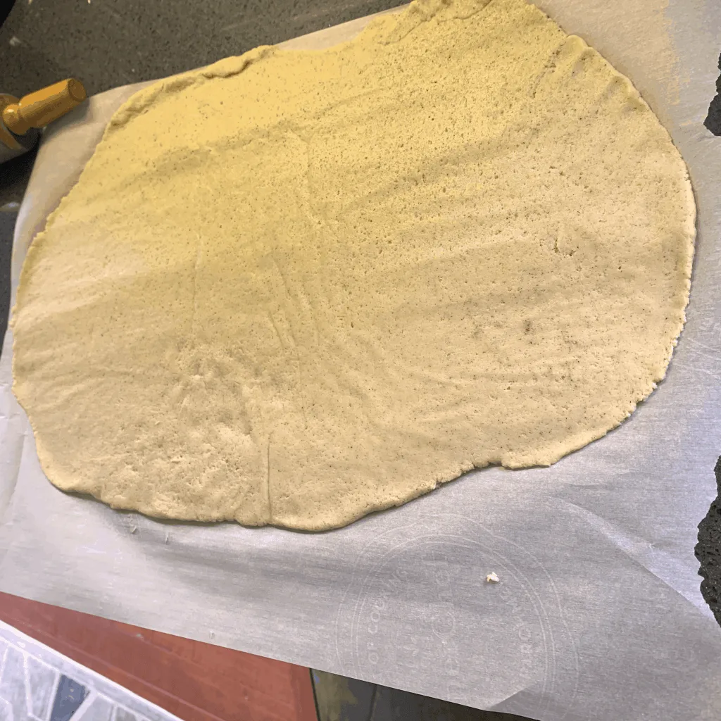roll out keto cinnamon roll dough