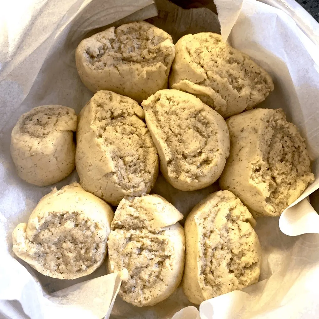 keto cinnamon rolls after second rise