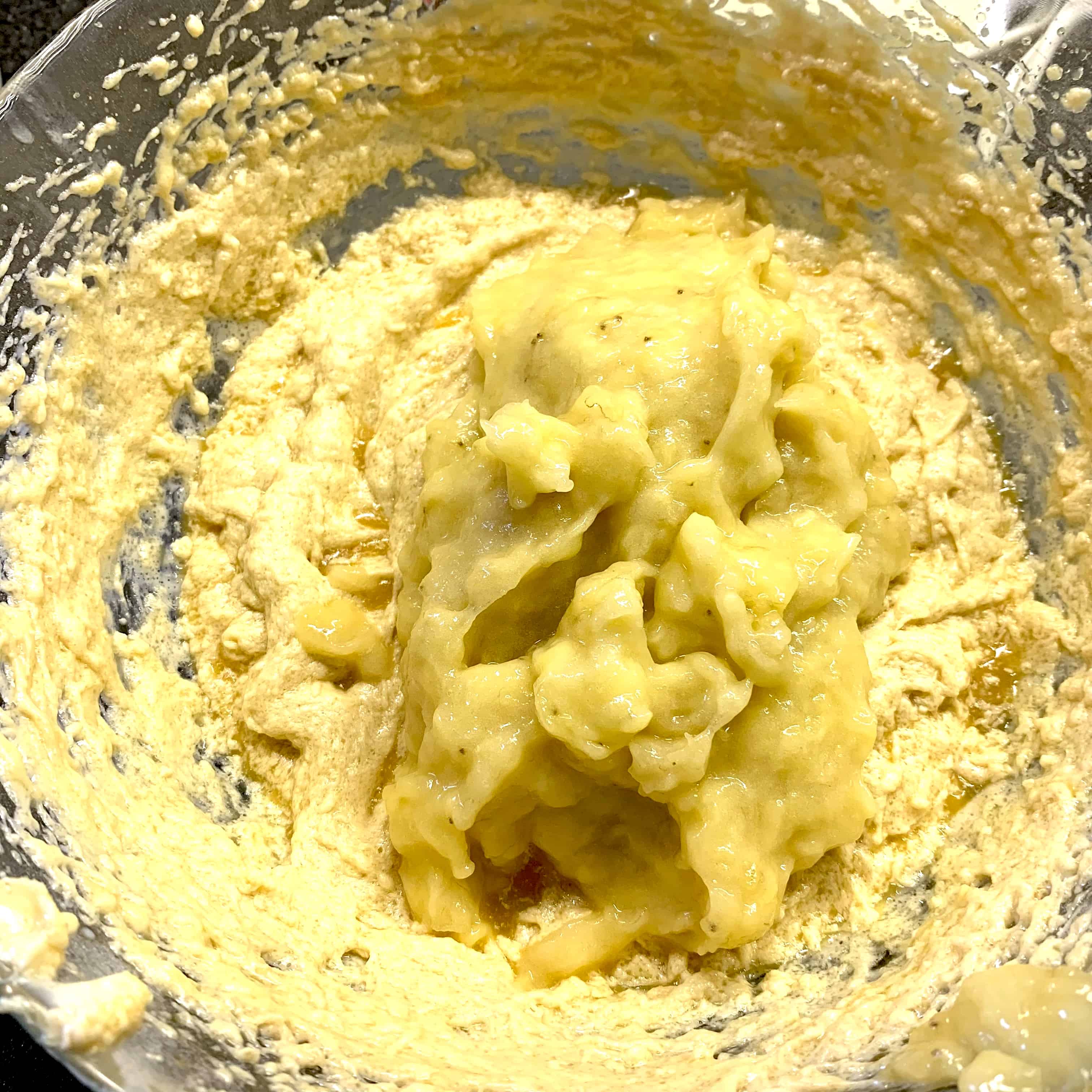 The BEST Low Carb Banana Bread - Mouthwatering Motivation