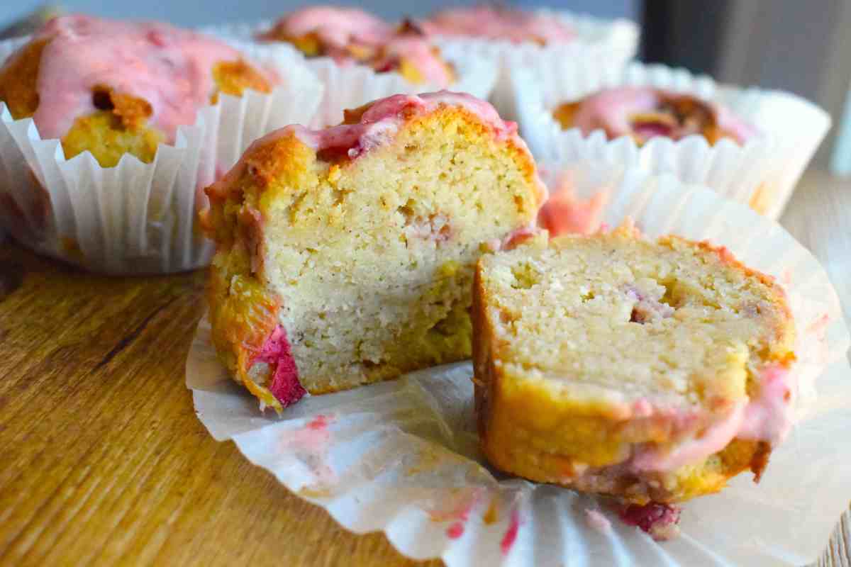 Keto Strawberry Rhubarb Muffins Mouthwatering Motivation