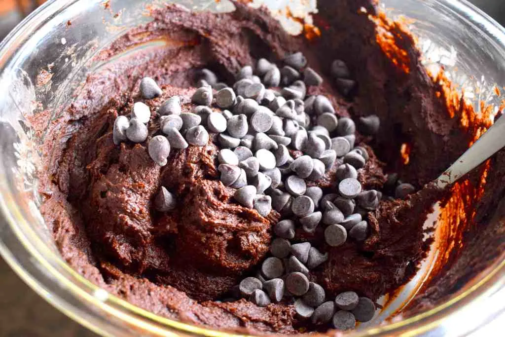 keto chocolate chip brownies
