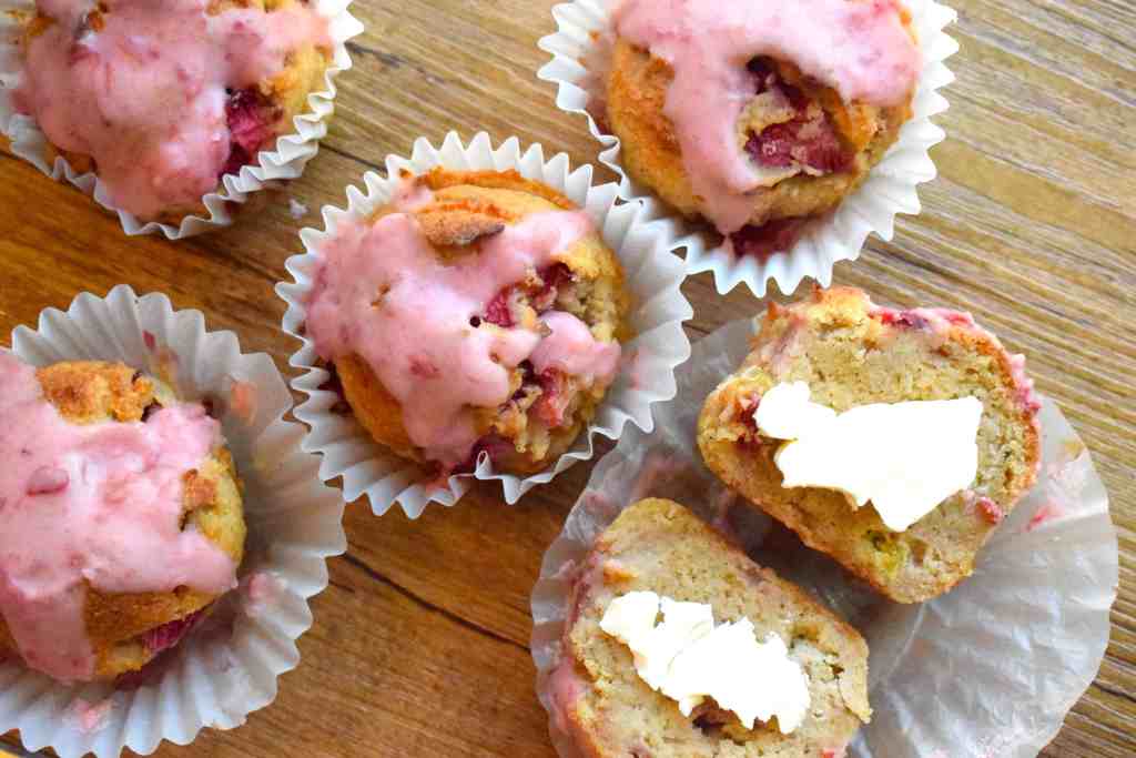 keto strawberry rhubarb muffins recipe