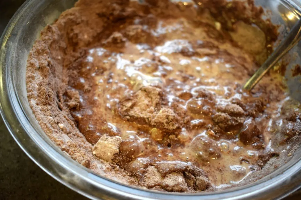 almond flour coconut flour eggs vanilla extract monkfruit sweetener