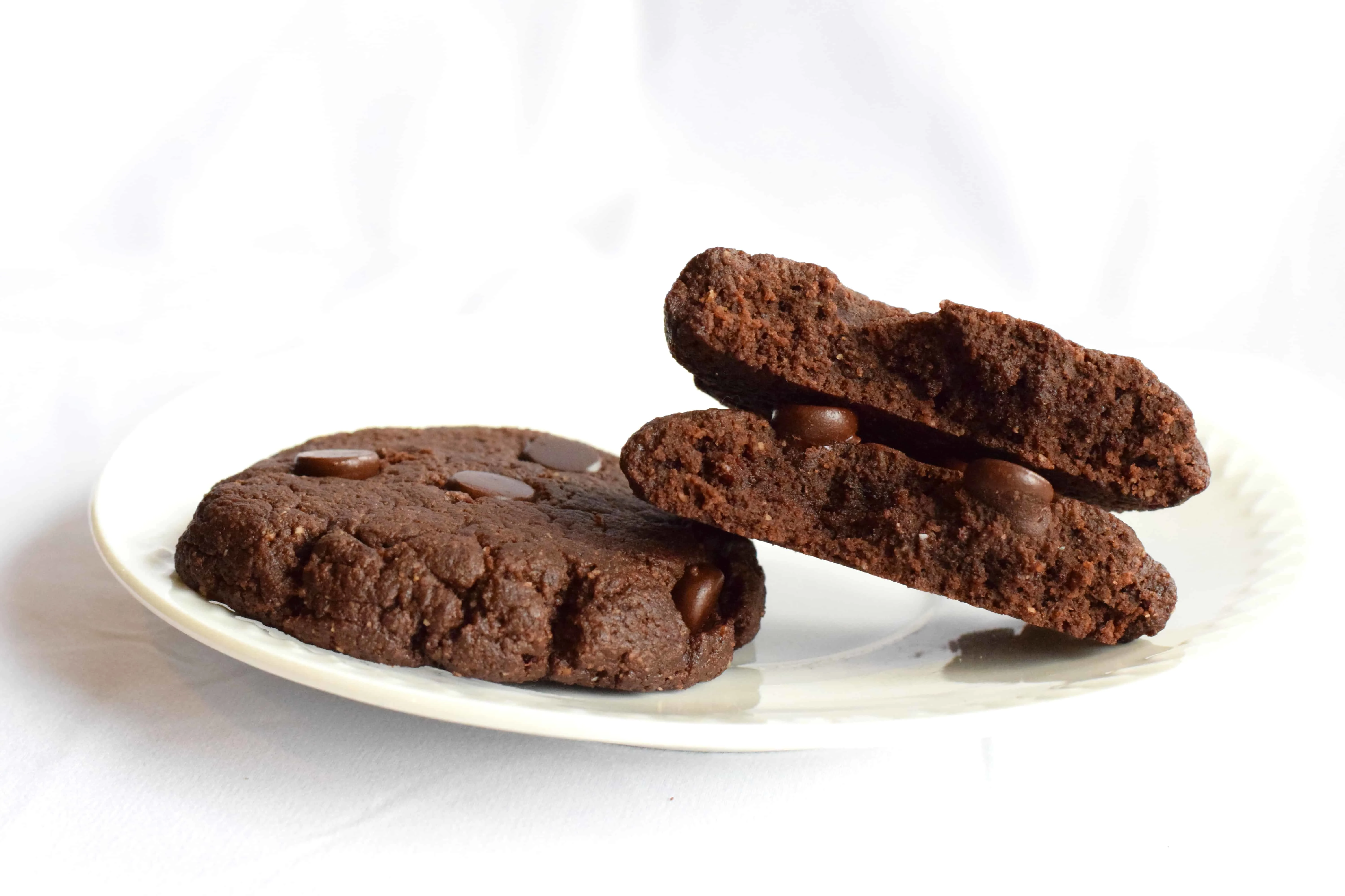 keto chewy double chocolate chip cookies recipe