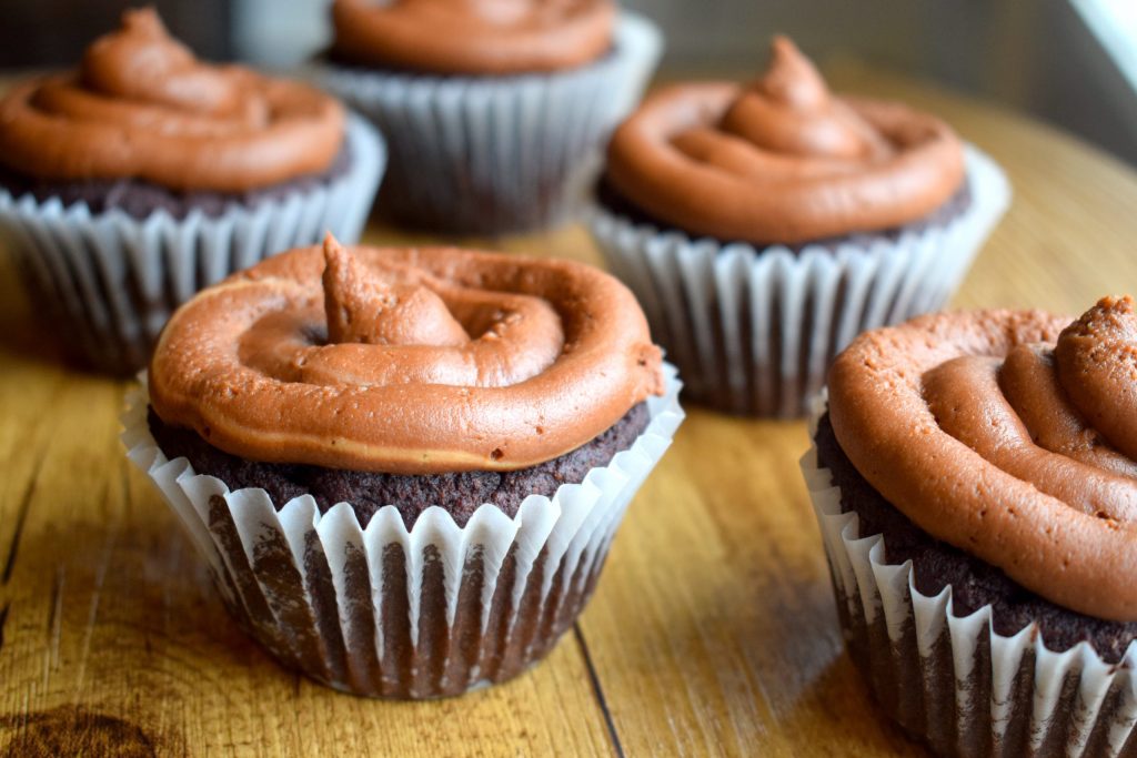 keto chocolate frosted cupcakes