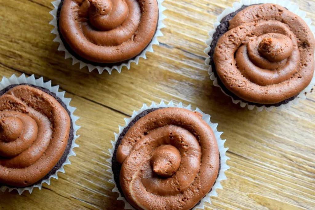 keto chocolate coffee cupcakes