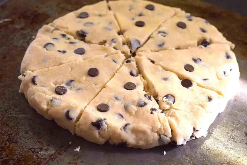 low carb keto chocolate chip scones recipe low carb keto chocolate chip scones recipe