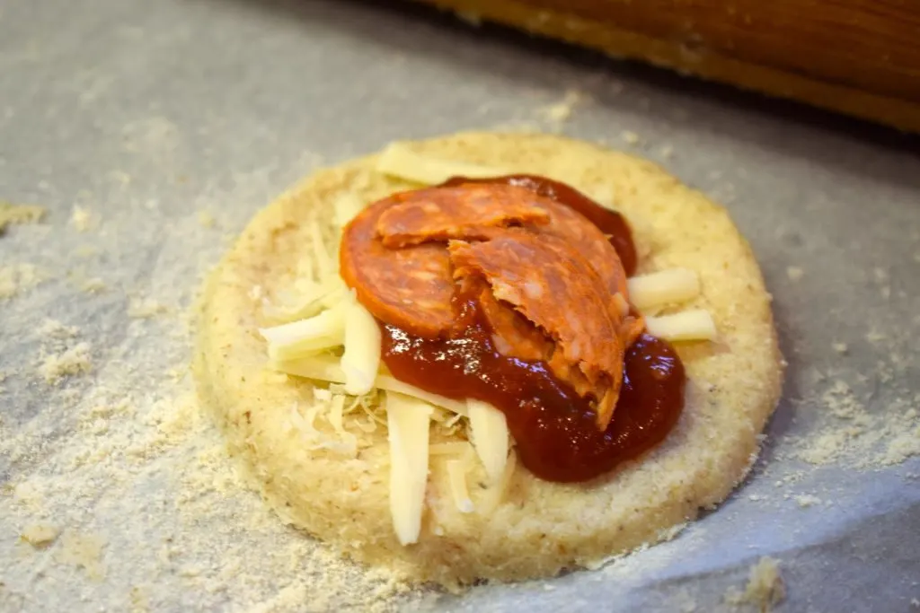 keto pizza pocket pepperoni 