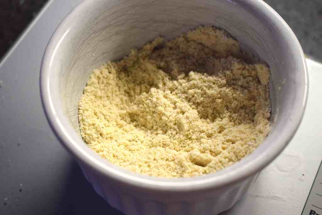 almond flour coconut flour Xanthan Gum