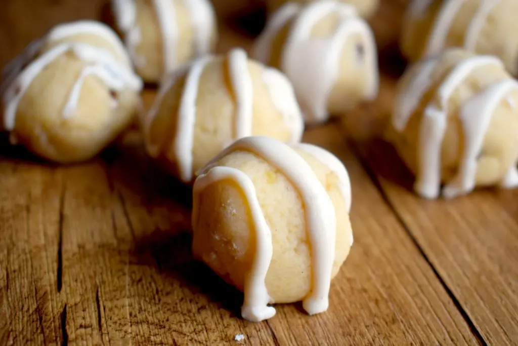 keto maple walnut balls