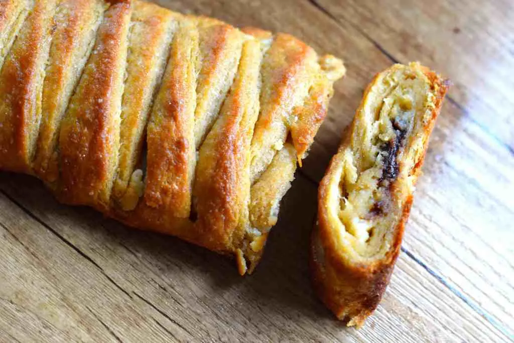 keto chocolate cream cheese danish