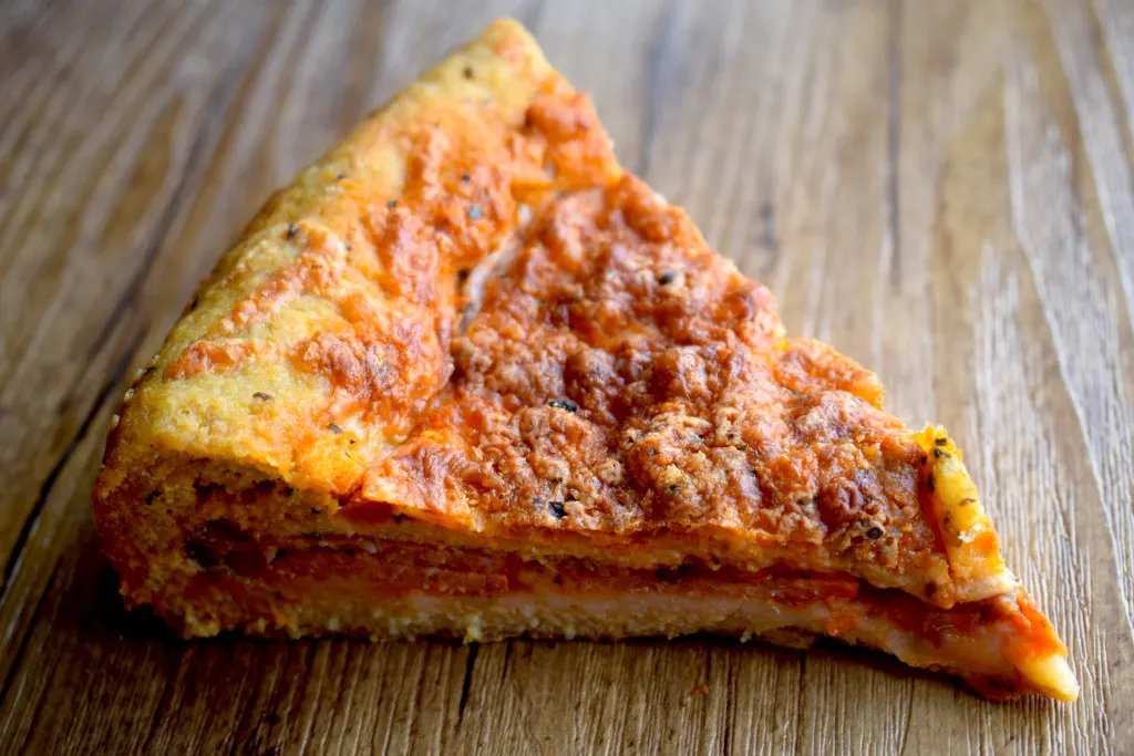 keto deep dish pizza slice