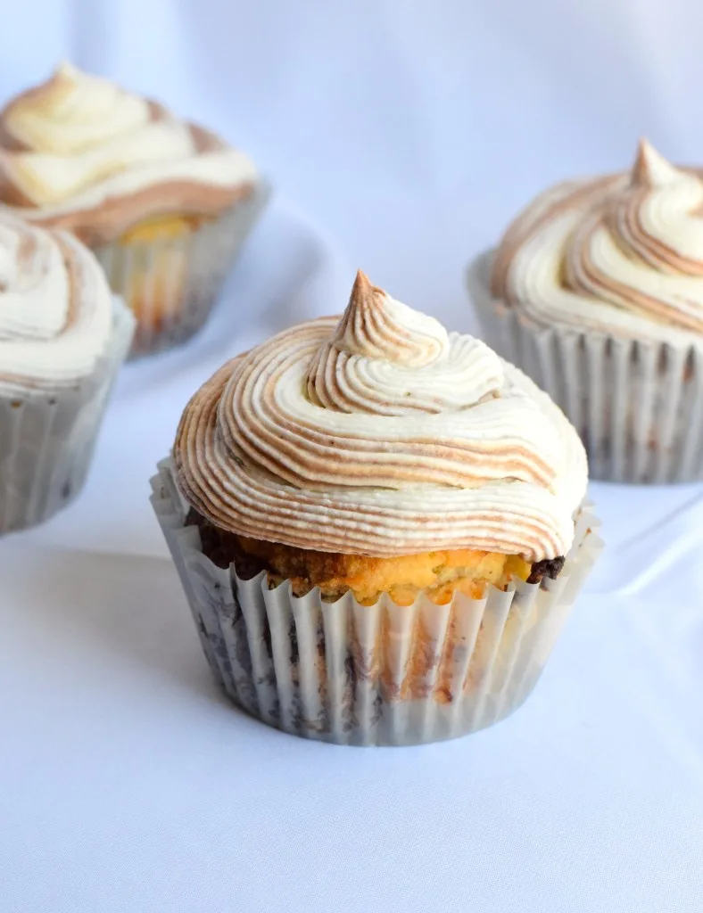 keto marble cupcakes