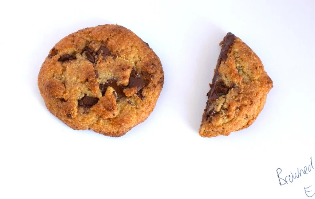 keto browned butter chocolate chip cookies