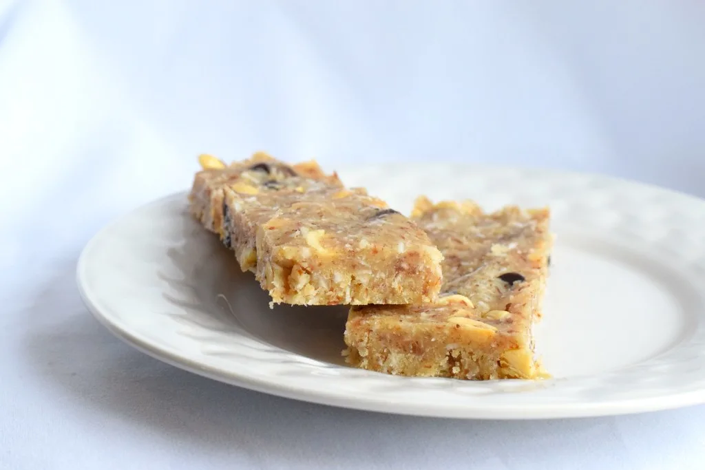 The&nbsp;Best Keto Granola Bars Recipe