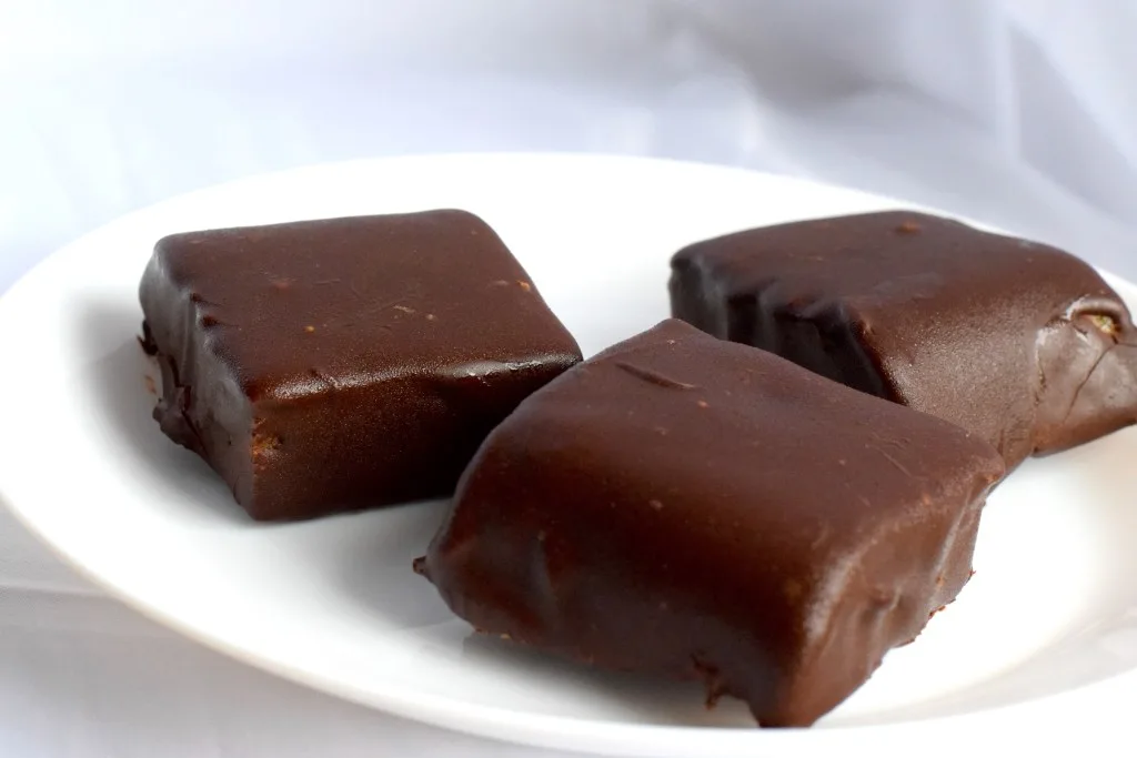 chewy chocolate peanut butter protein bars low carb chewy chocolate peanut butter protein bars low carb