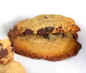 keto crispy chocolate chip cookies keto crispy chocolate chip cookies