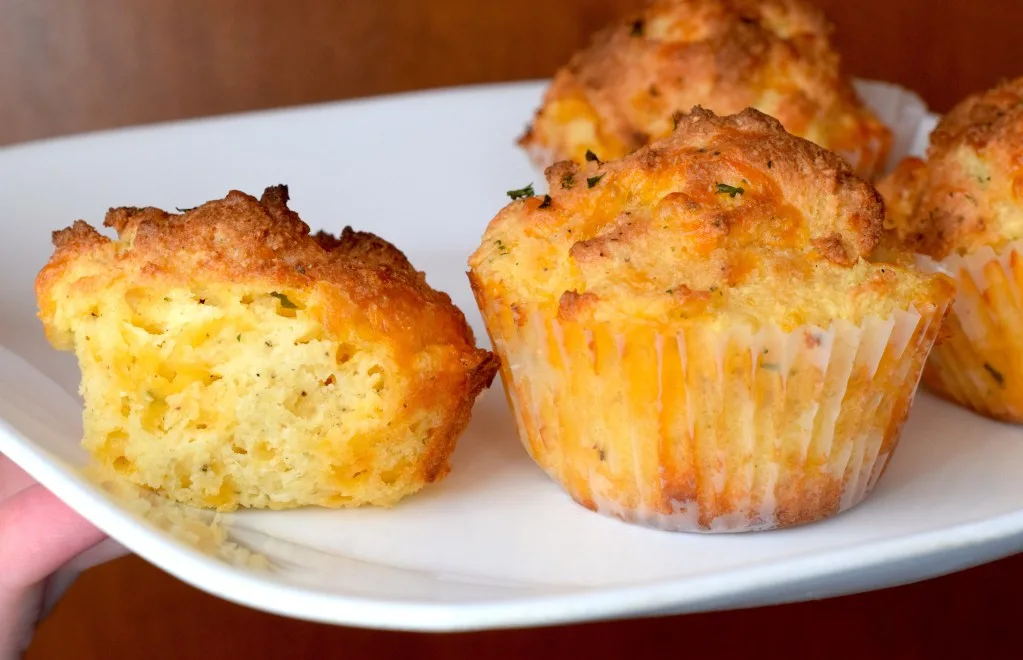 keto low carb cheesy muffin recipe