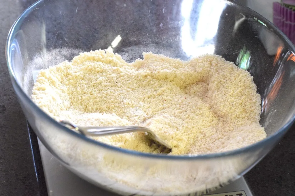 almond flour salt Xanthan Gum