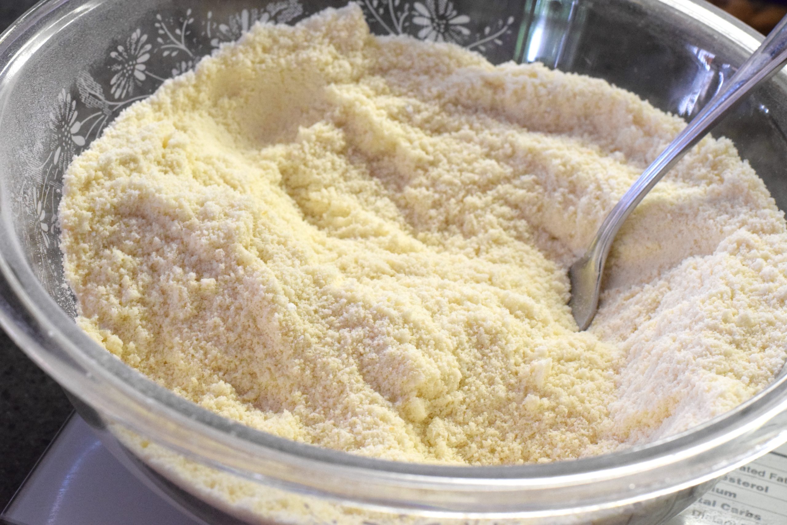 Low Carb Banana Coffee Cake - Mouthwatering Motivation