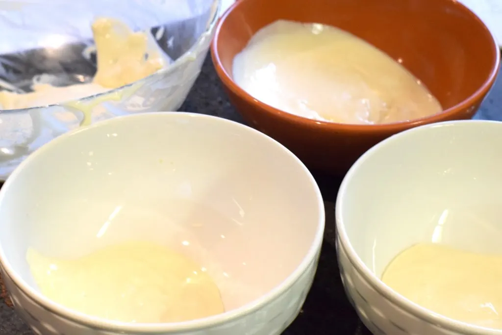 keto cheesecake filling divided