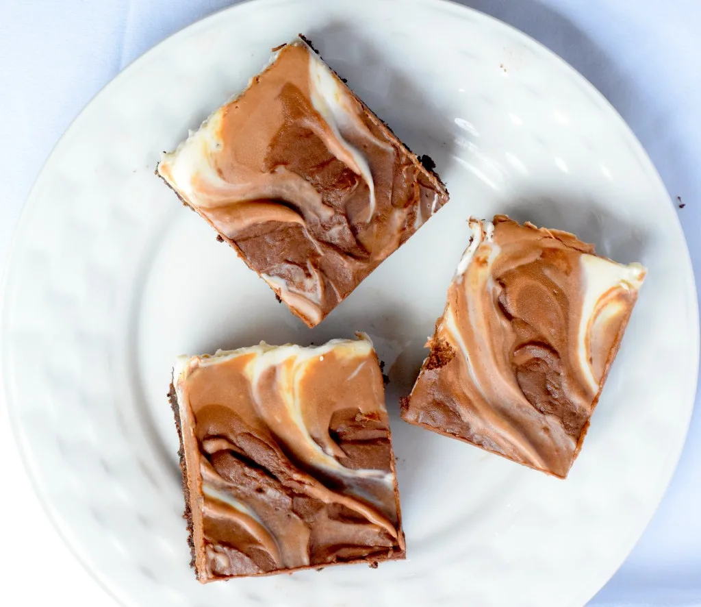 low carb chocolate cheesecake bars recipe