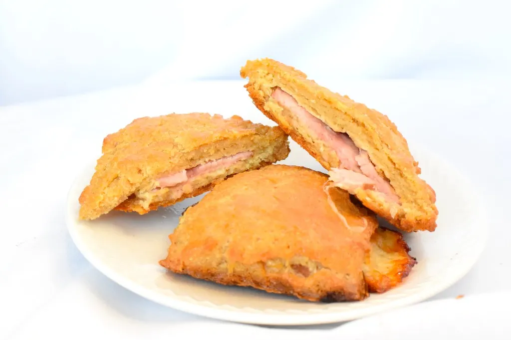 Keto Ham and cheese puffs
