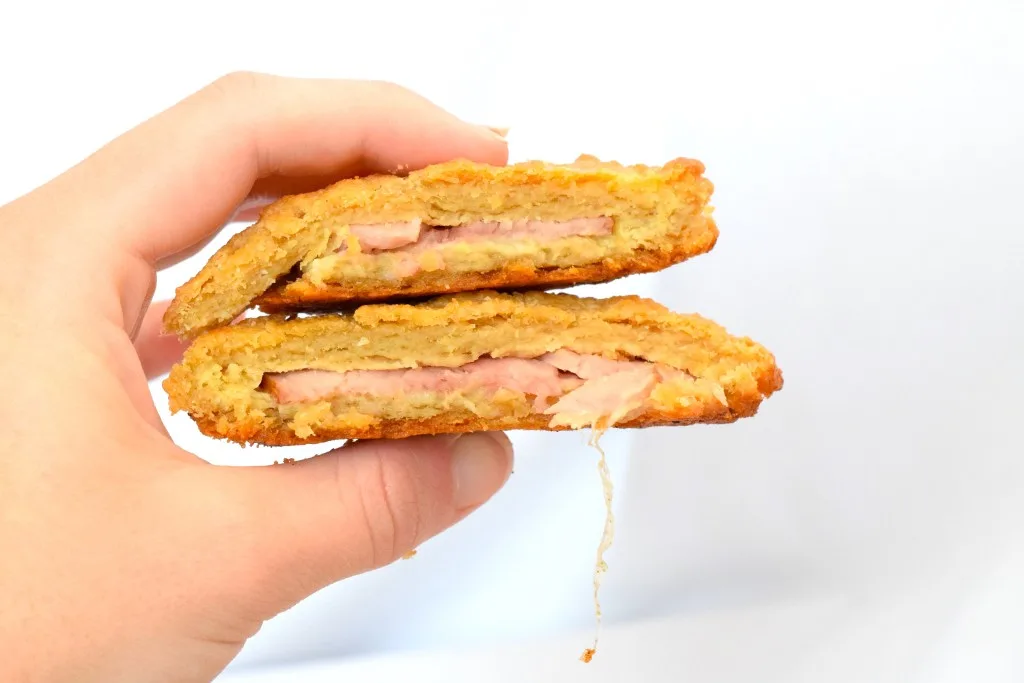 Keto Ham and cheese puff pastry