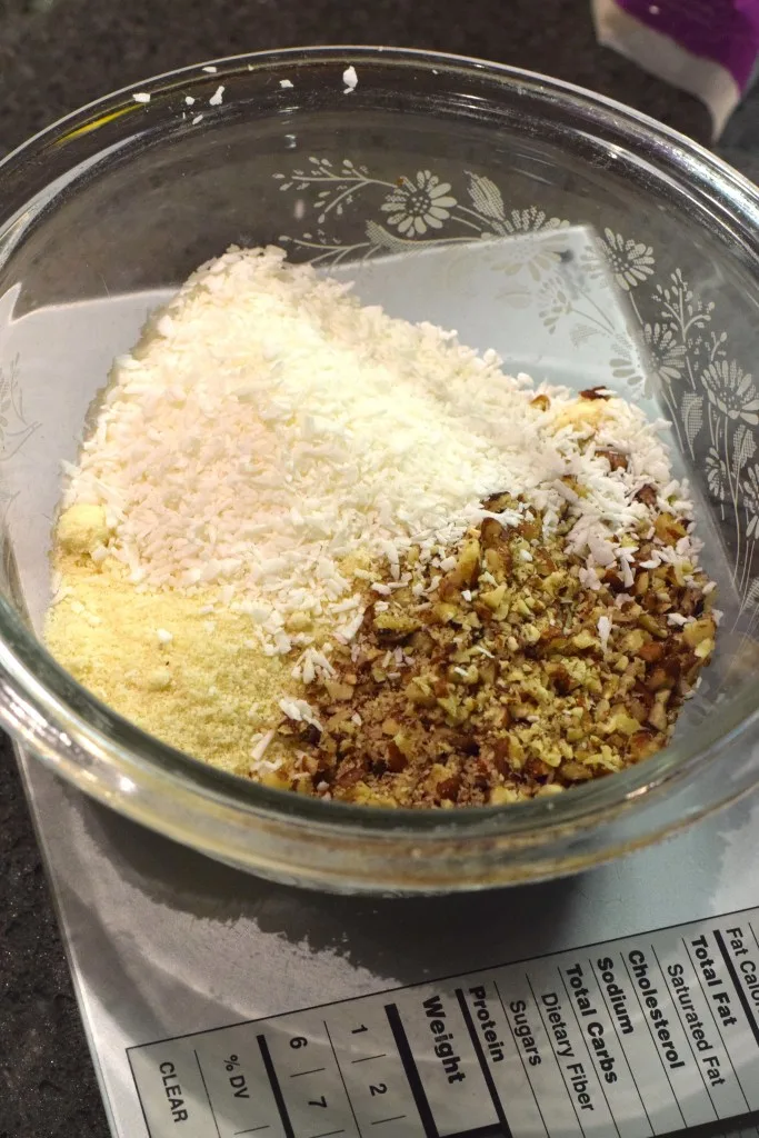 pecans, shredded coconut, almond flour