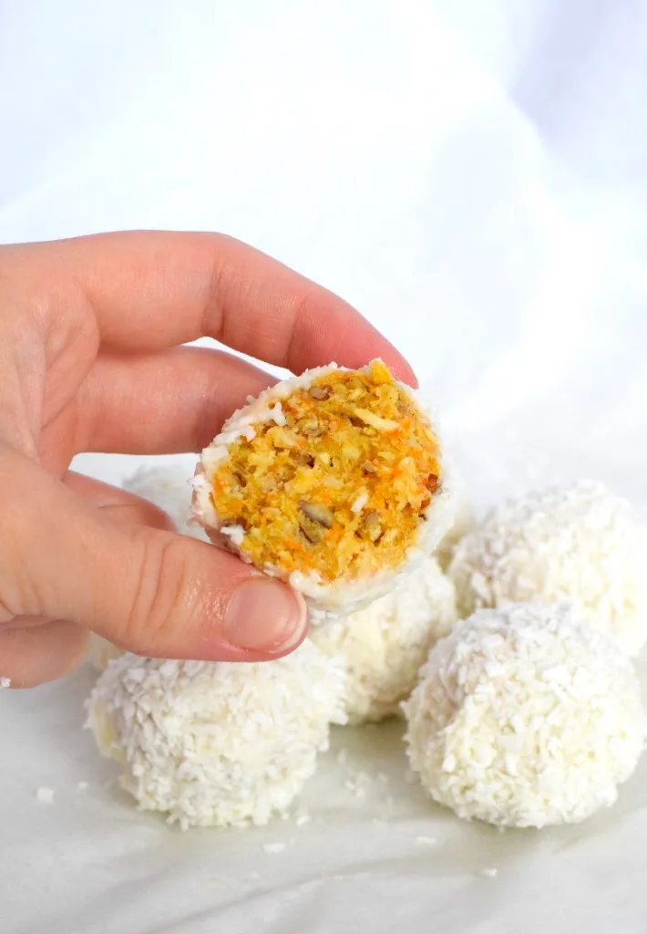 no bake keto carrot cake bites