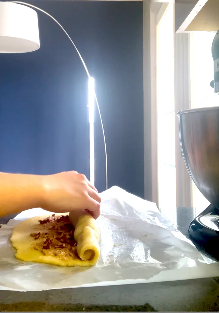 pecan cinnamon rolls