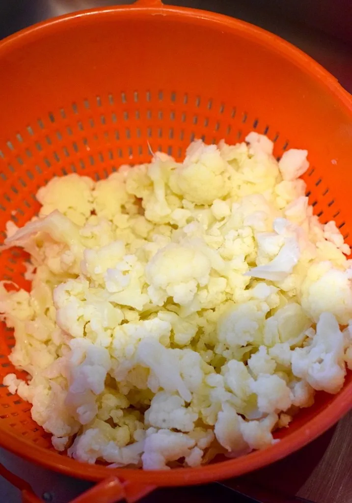 steamed cauliflower steamed cauliflower