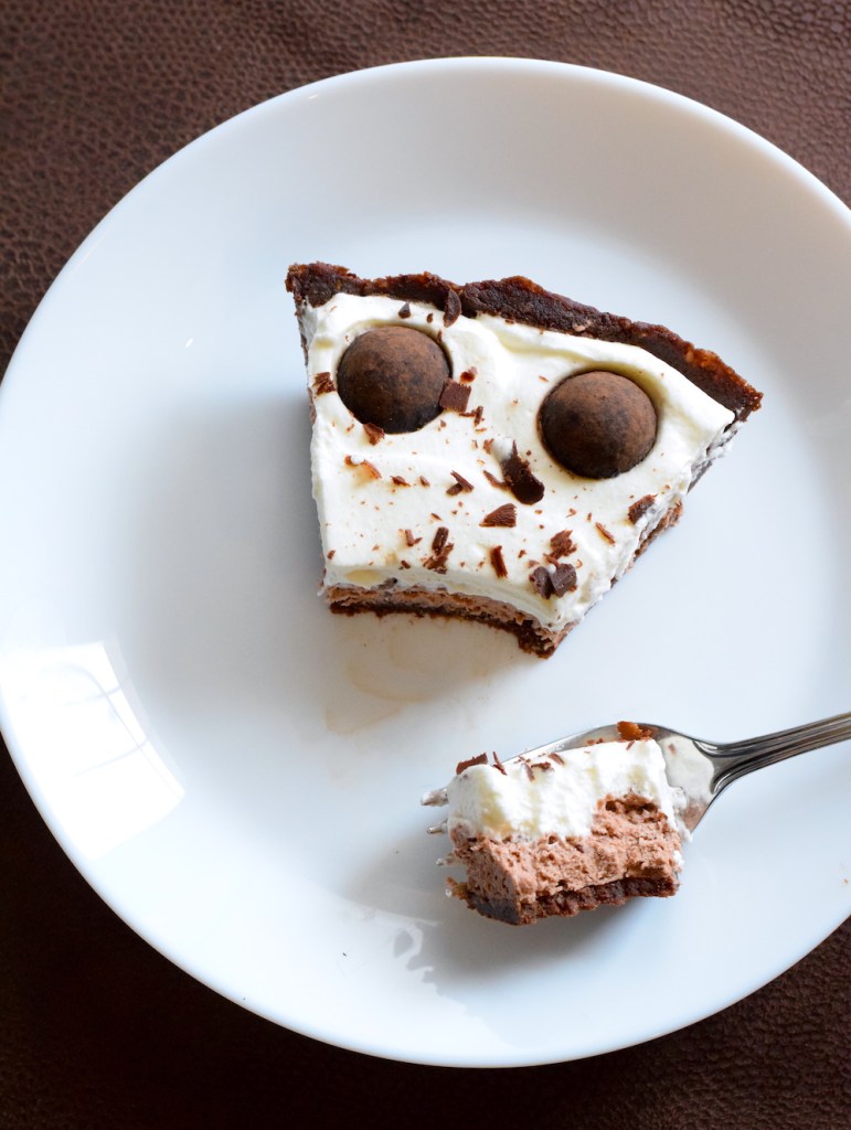 low carb chocolate mousse cake 