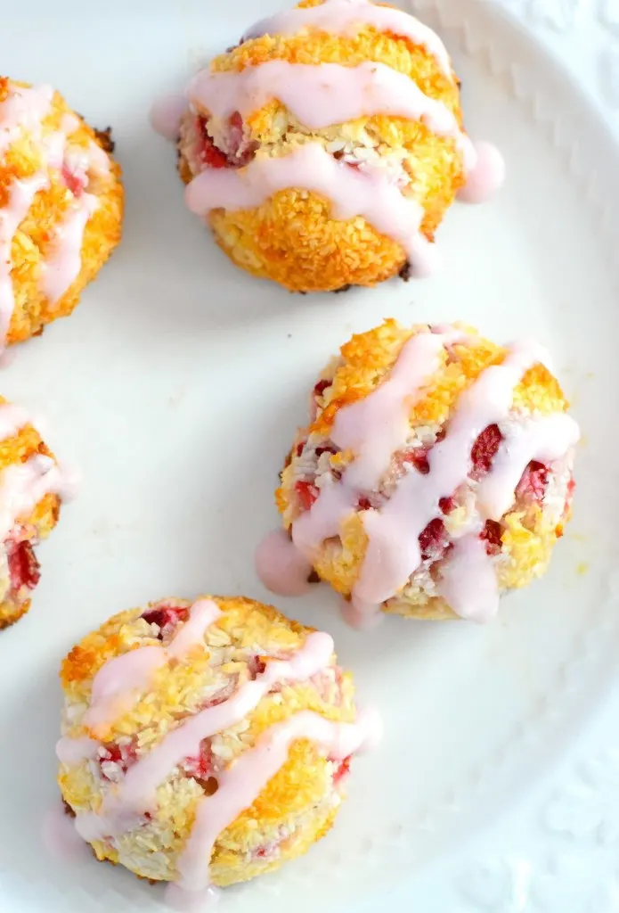 keto almond flour coconut macaroons